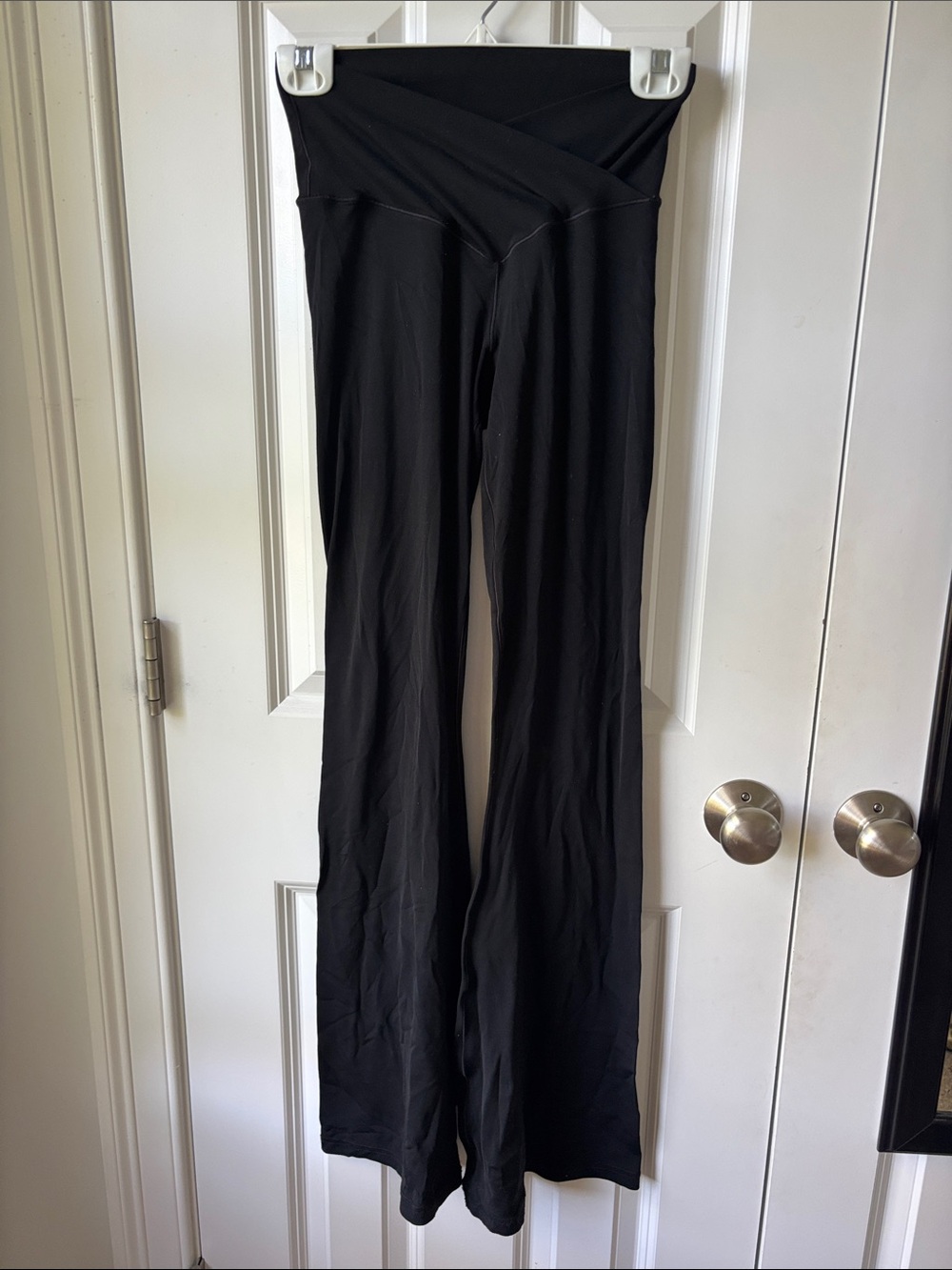 Aerie Black Cross Waist Flair Leggings